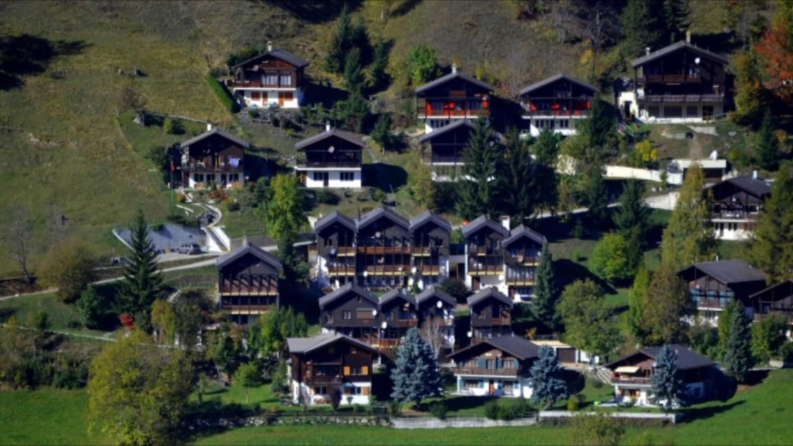 Ferienwohnung Lax Wallis ภายนอก รูปภาพ